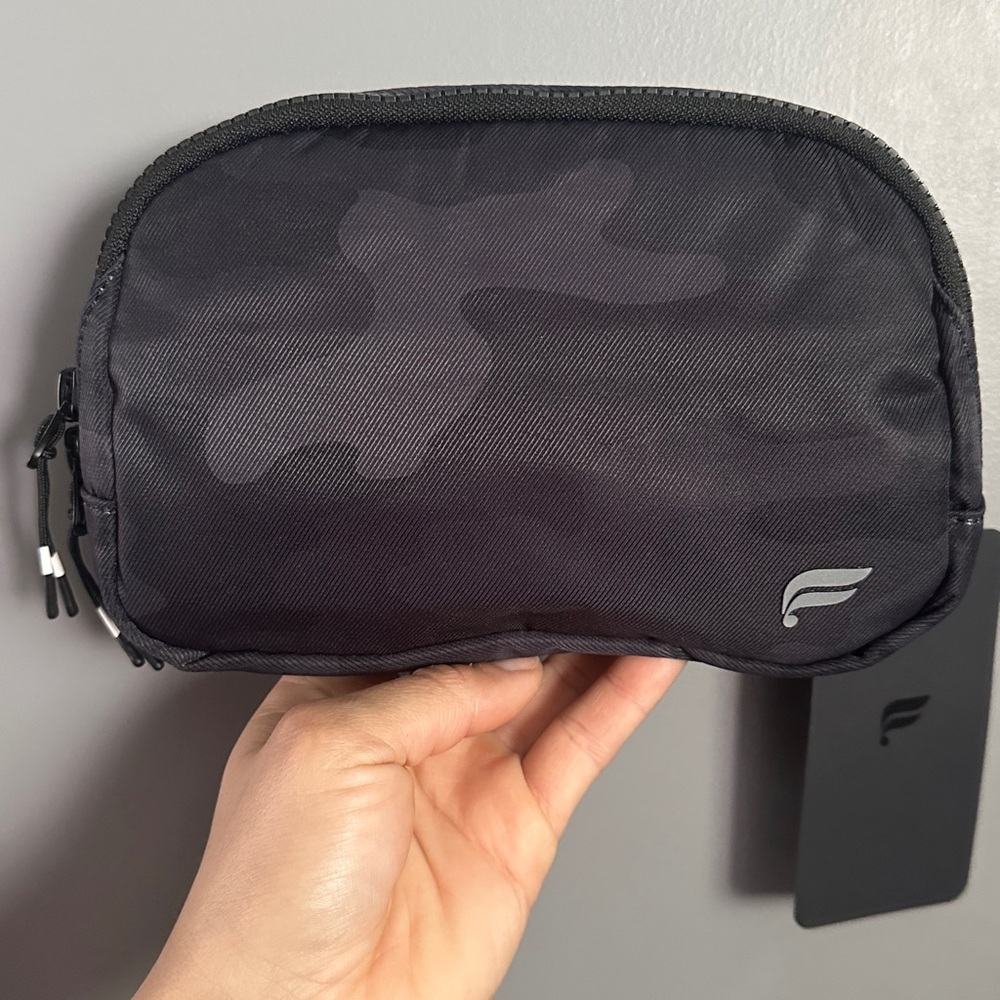 Fabletics Fanny pack